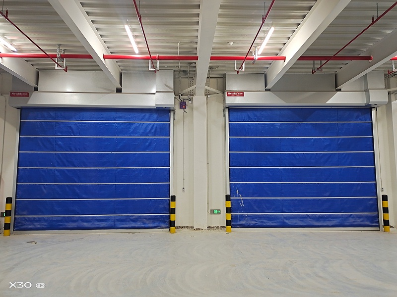 91视频官网特級防（fáng）火卷簾（lián）門