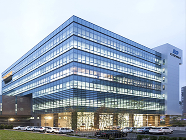 伊歐激光科技(蘇州)有限（xiàn）公司