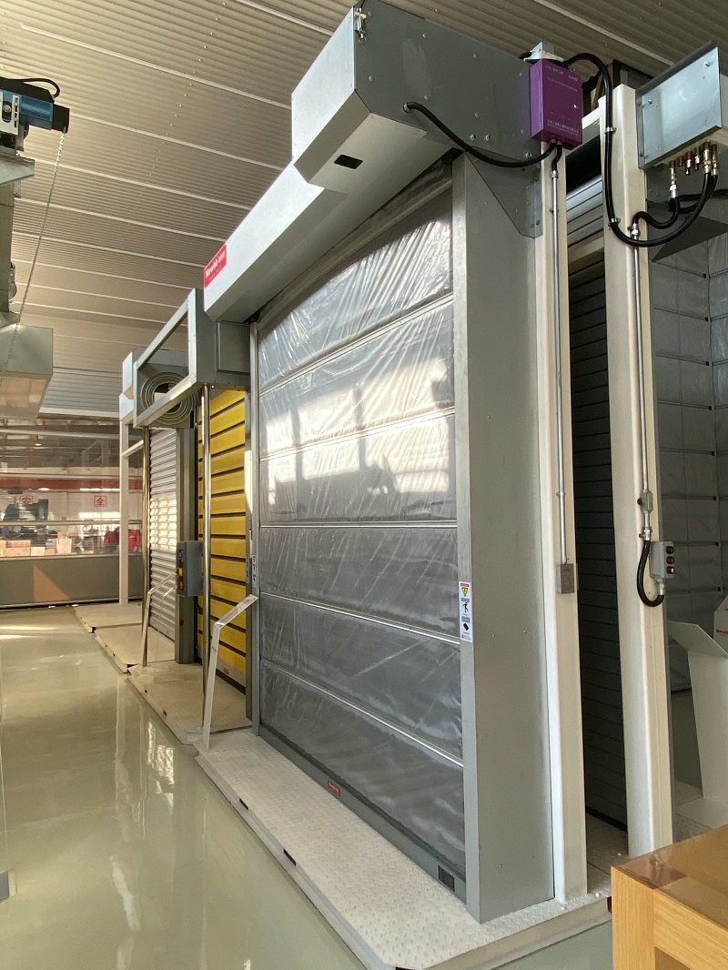 91视频官网特級防火（huǒ）卷簾門