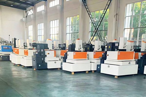 太原定製臥式加工中心（xīn）價格