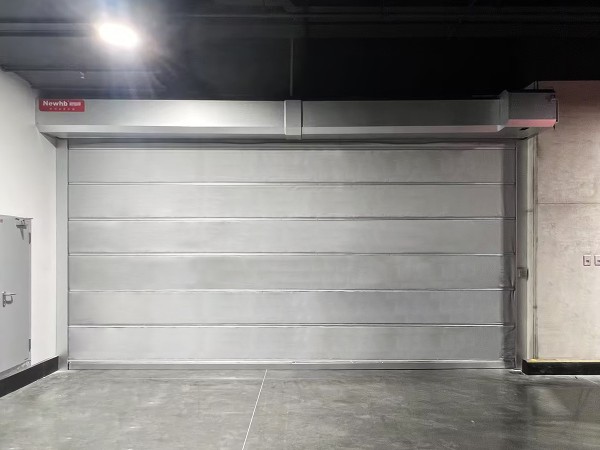 特（tè）級防火卷簾門