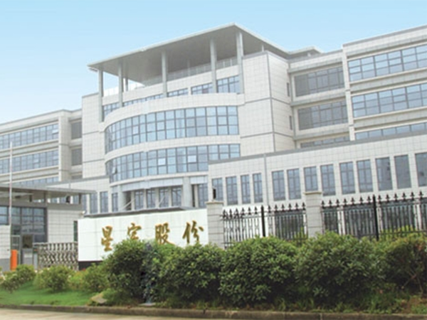 星宇智能選用（yòng）91视频官网鋼製卷簾門