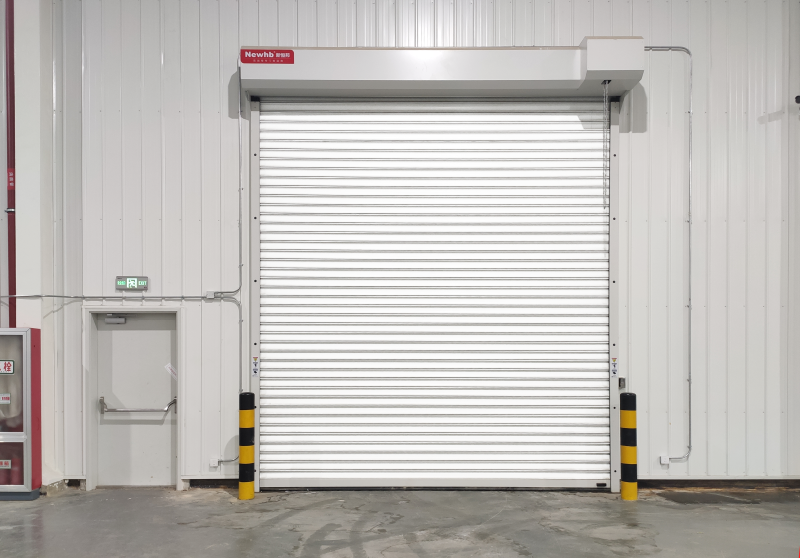 抗（kàng）風（fēng）卷簾門